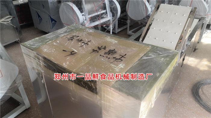 常熟客戶(hù)訂購(gòu)的燴面機(jī)整裝待發(fā)